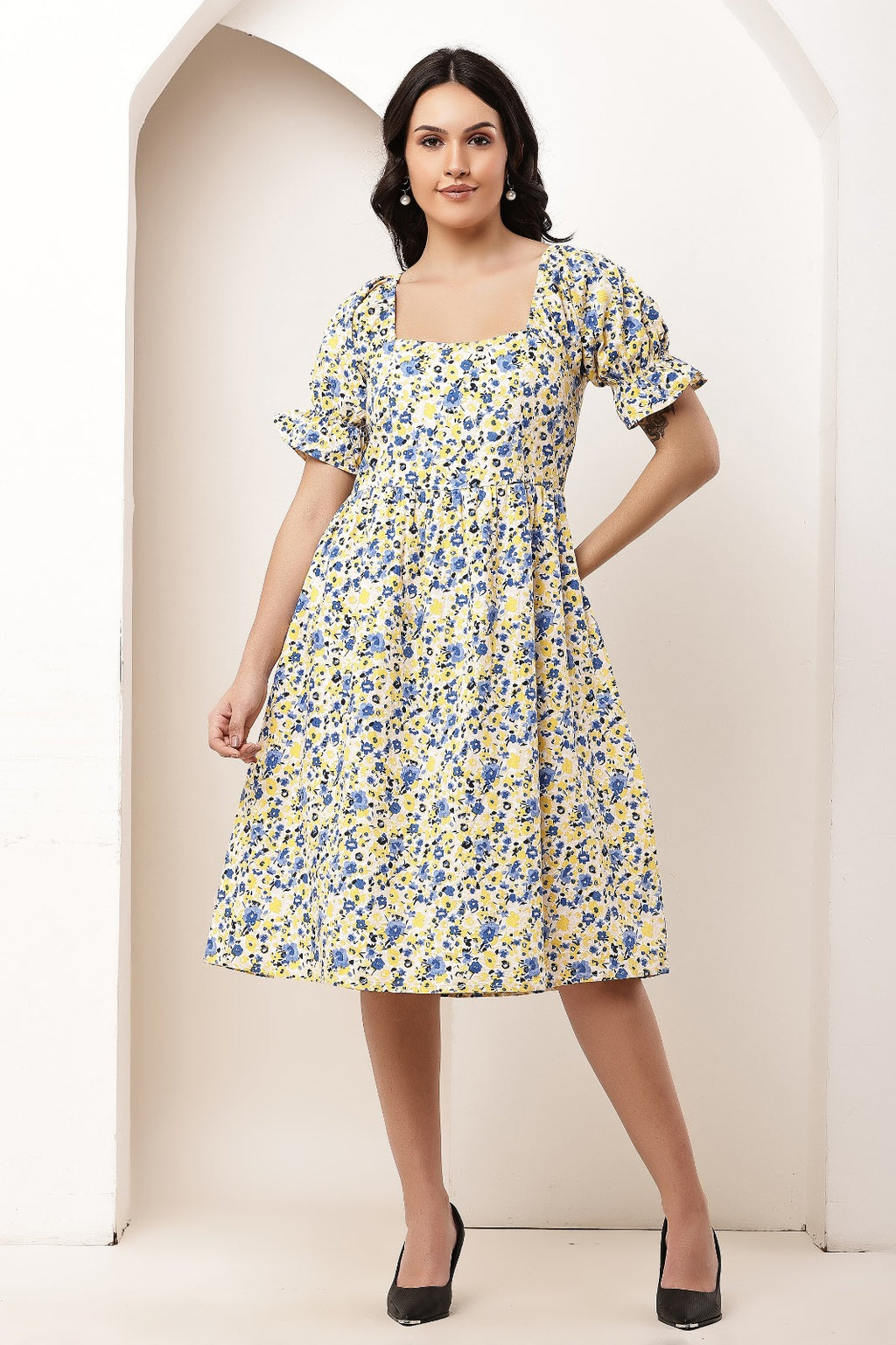 Thoughtful women gathered multicolor midi calf length dress