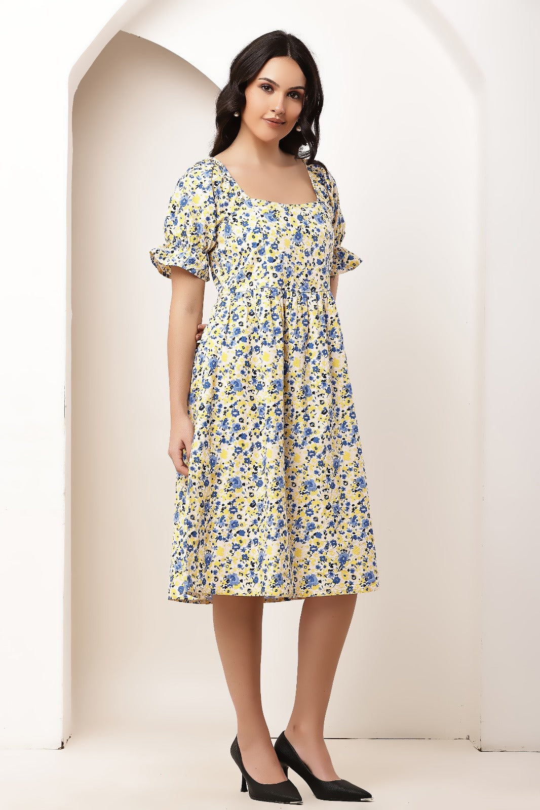 Thoughtful women gathered multicolor midi calf length dress